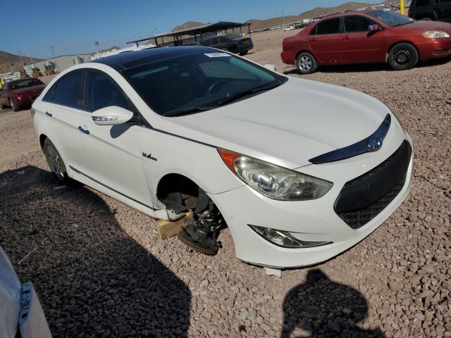 Photo 4 from auction – 2013 HYUNDAI SONATA HYB with VIN KMHEC4A46DA074962