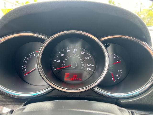 Photo 8 from auction – 2013 KIA SORENTO LX with VIN 5XYKTDA67DG345648