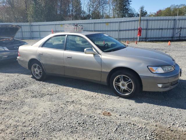 Photo 4 from auction – 2000 LEXUS ES 300 with VIN JT8BF28G8Y5097577