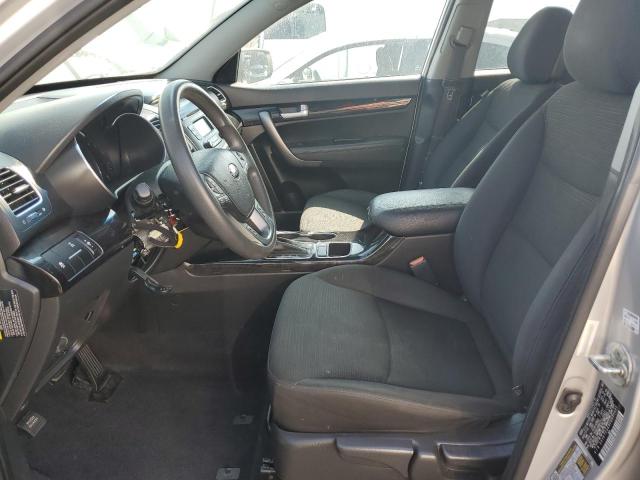 Photo 7 from auction – 2015 KIA SORENTO LX with VIN 5XYKTCA69FG631496