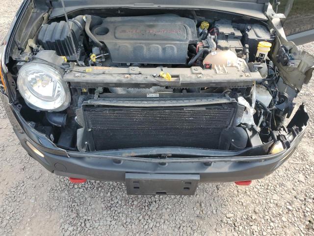 Photo 12 from auction – 2017 JEEP RENEGADE T with VIN ZACCJBCB8HPE46406
