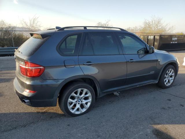 Photo 3 from auction – 2011 BMW X5 XDRIVE3 with VIN 5UXZV4C53BL415501