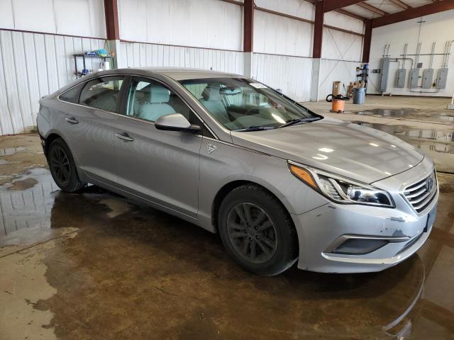 Photo 4 from auction – 2016 HYUNDAI SONATA SE with VIN 5NPE24AF5GH317618