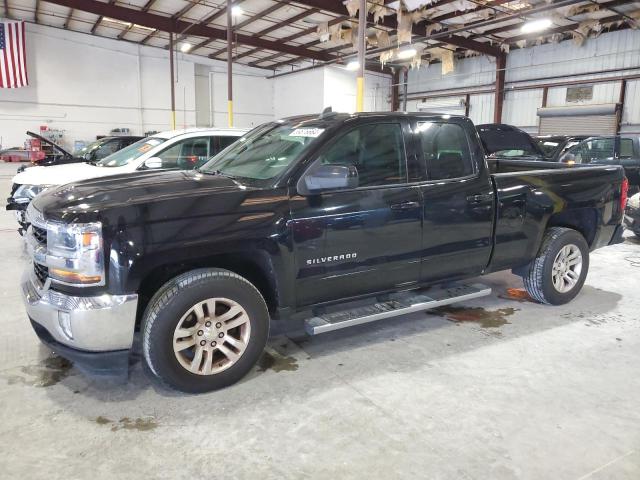 CHEVROLET silverado 2017 with VIN 1GCRCREC2HZ317047 - Photo from auction