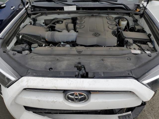 Photo 12 from auction – 2023 TOYOTA 4RUNNER SR with VIN JTEEU5JR7P5291688