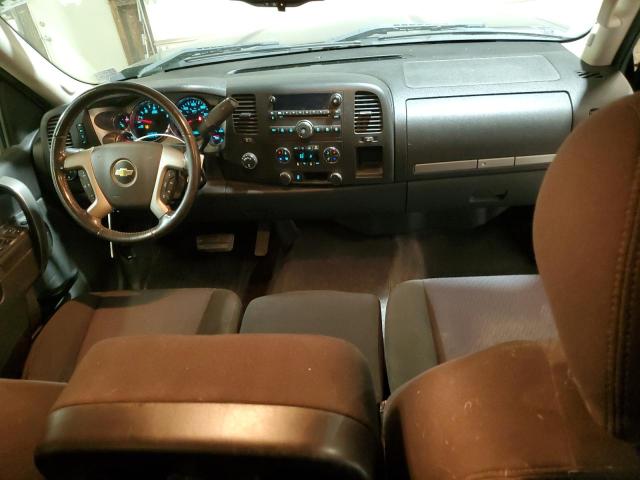 Photo 8 from auction – 2011 CHEVROLET SILVERADO with VIN 1GCRKSE35BZ465095