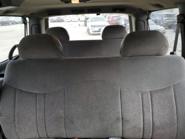 Photo 10 from auction – 2000 CHEVROLET ASTRO with VIN 1GNDM19W1YB125504