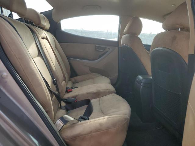 Photo 10 from auction – 2013 HYUNDAI ELANTRA GL with VIN 5NPDH4AE2DH428642