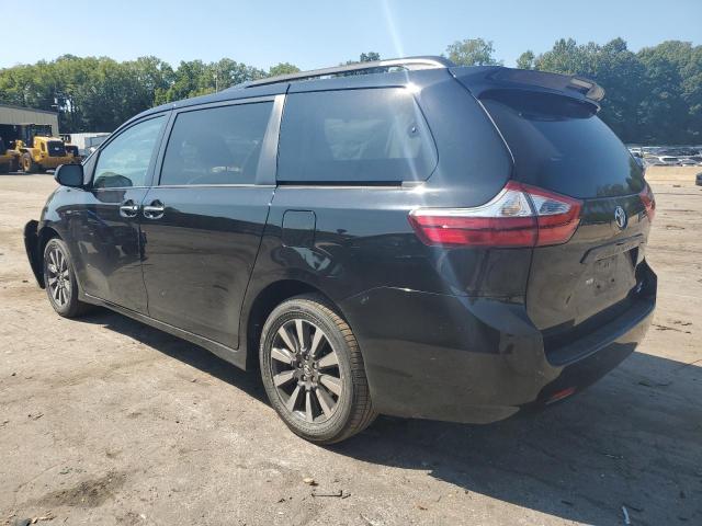 Photo 2 from auction – 2018 TOYOTA SIENNA VAN with VIN 5TDDZ3DC3JS203881