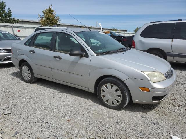 Photo 4 from auction – 2005 FORD FOCUS ZX4 with VIN 1FAFP34N95W242552