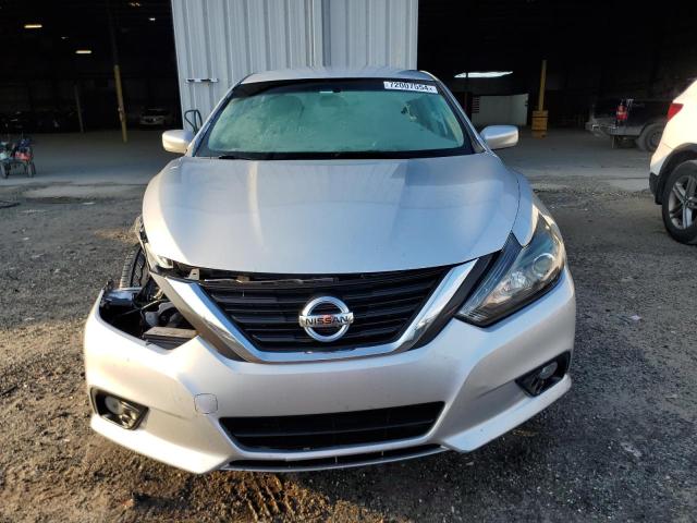 Photo 5 from auction – 2017 NISSAN ALTIMA SR with VIN 1N4AL3AP6HC121964
