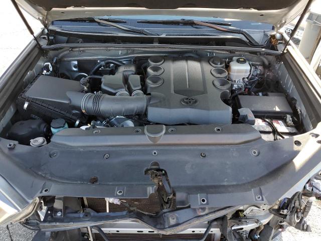 Photo 12 from auction – 2017 TOYOTA 4RUNNER SR with VIN JTEBU5JR4H5468315