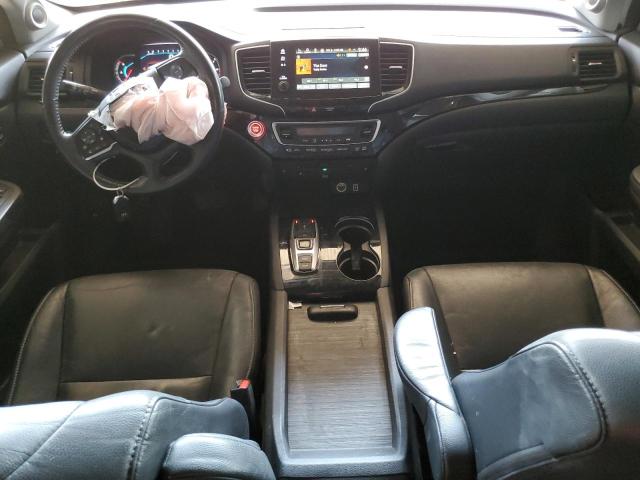 Photo 8 from auction – 2019 HONDA PILOT TOUR with VIN 5FNYF5H69KB002843