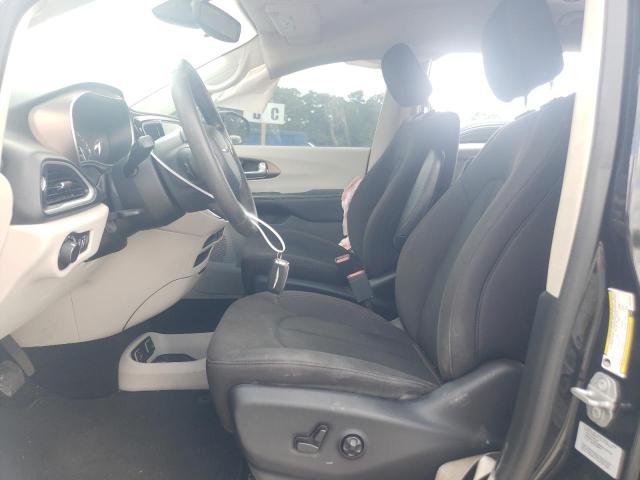 Photo 7 from auction – 2017 CHRYSLER PACIFICA T with VIN 2C4RC1DG8HR744653