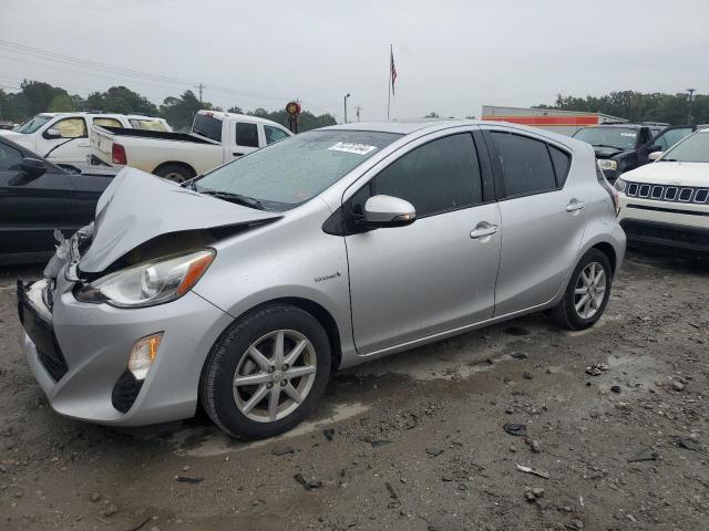 TOYOTA PRIUS C 2016 with VIN JTDKDTB32G1588994 - Photo from auction
