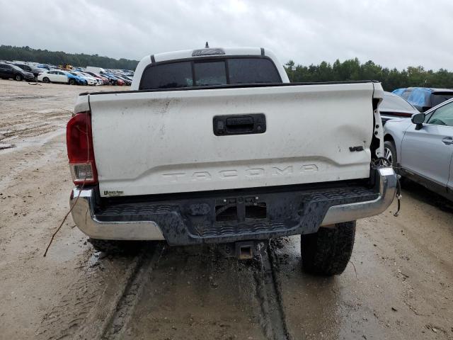 Photo 6 from auction – 2017 TOYOTA TACOMA DOU with VIN 3TMAZ5CN5HM031493