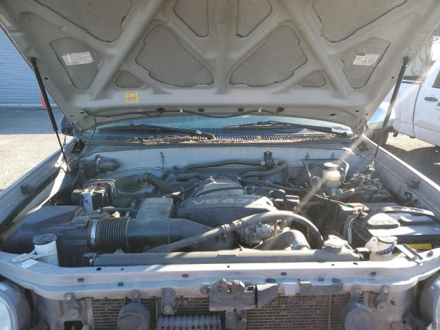 Photo 11 from auction – 2002 TOYOTA TUNDRA ACC with VIN 5TBBT44182S235121