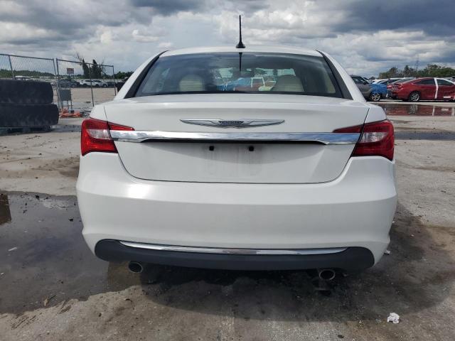 Photo 6 from auction – 2013 CHRYSLER 200 LX with VIN 1C3CCBAG0DN737496