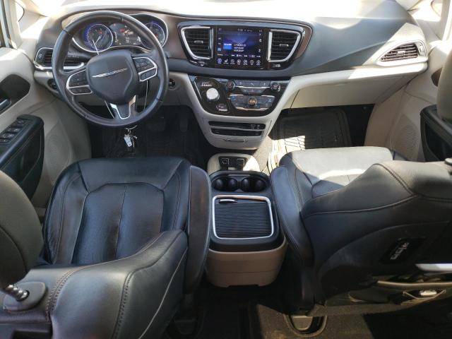 Photo 8 from auction – 2017 CHRYSLER PACIFICA T with VIN 2C4RC1EG6HR752460