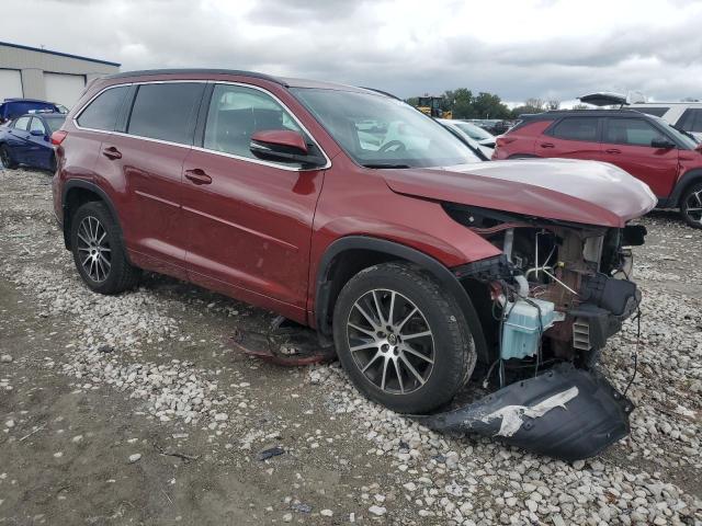 Photo 4 from auction – 2018 TOYOTA HIGHLANDER with VIN 5TDJZRFH5JS820178