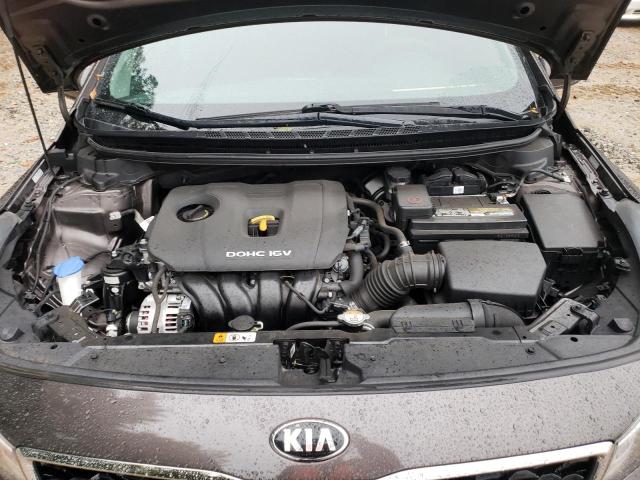 Photo 11 from auction – 2017 KIA FORTE LX with VIN 3KPFK4A71HE032479
