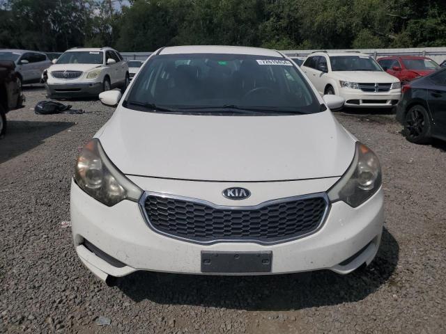 Photo 5 from auction – 2016 KIA FORTE LX with VIN KNAFK4A60G5585008