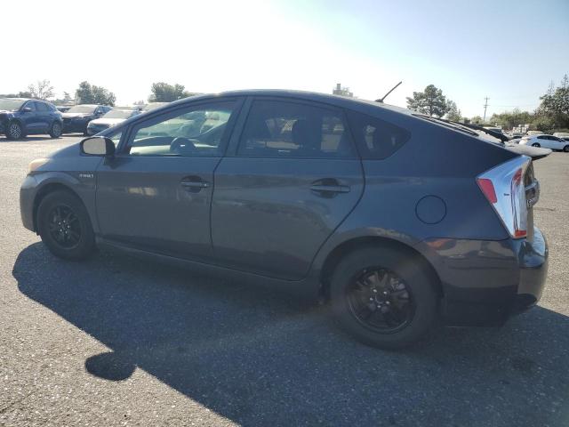 Photo 2 from auction – 2013 TOYOTA PRIUS with VIN JTDKN3DU0D5621546