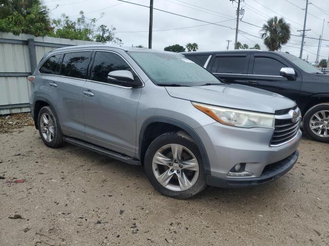 Photo 4 from auction – 2014 TOYOTA HIGHLANDER with VIN 5TDYKRFH7ES021771