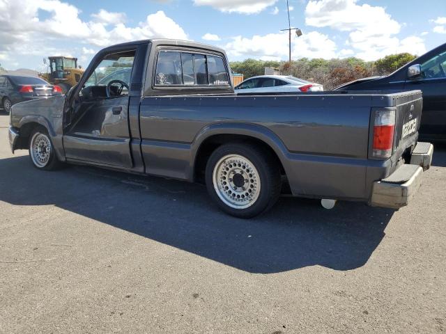 Photo 2 from auction – 1986 MAZDA B2000 with VIN JM2UF111XG0569960