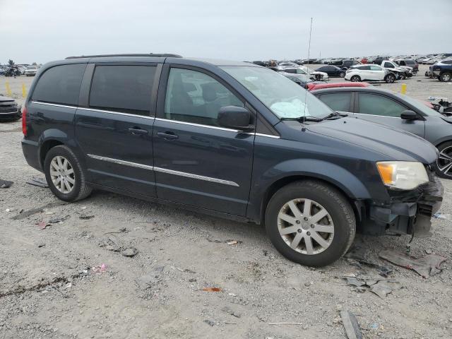 Photo 4 from auction – 2014 CHRYSLER TOWN & COU with VIN 2C4RC1BGXER221083