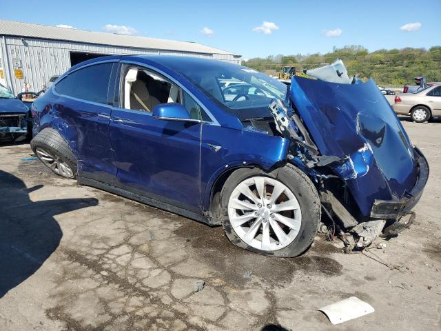 Photo 4 from auction – 2017 TESLA MODEL X with VIN 5YJXCAE23HF039295