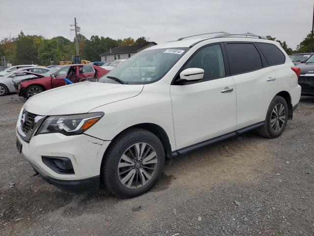 NISSAN PATHFINDER 2017 with VIN 5N1DR2MM3HC678697 - Photo from auction