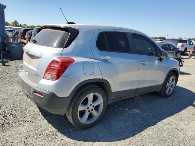 Photo 3 from auction – 2016 CHEVROLET TRAX LS with VIN KL7CJKSB0GB678408