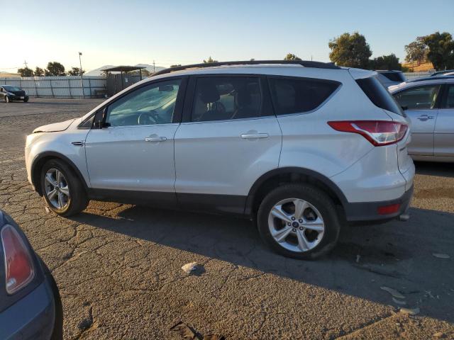 Photo 2 from auction – 2014 FORD ESCAPE SE with VIN 1FMCU9GX5EUE02780