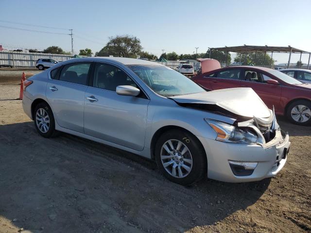 Photo 4 from auction – 2015 NISSAN ALTIMA 2.5 with VIN 1N4AL3AP3FN372393