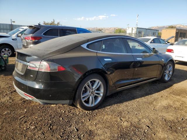 Photo 3 from auction – 2013 TESLA MODEL S with VIN 5YJSA1AGXDFP09808