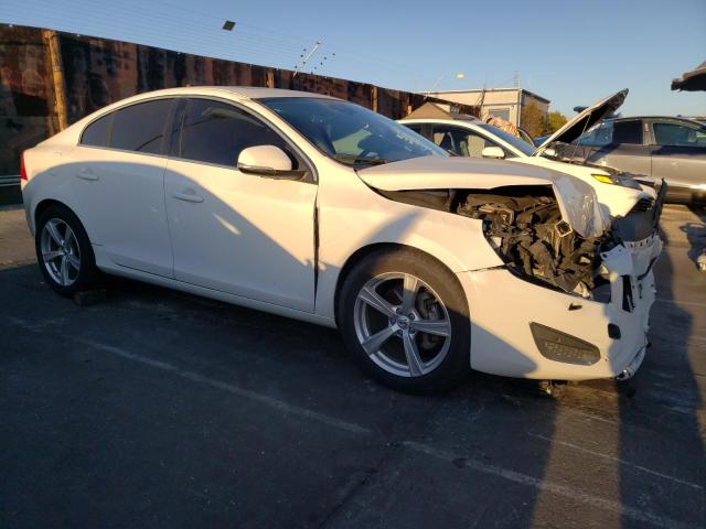Photo 4 from auction – 2011 VOLVO S60 T6 with VIN YV1902FHXB2011539