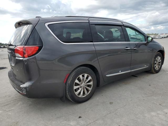 Photo 3 from auction – 2018 CHRYSLER PACIFICA T with VIN 2C4RC1BGXJR113864