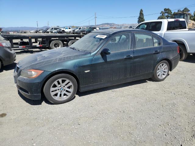 BMW 328 I 2007 with VIN WBAVA33527KX70885 - Photo from auction