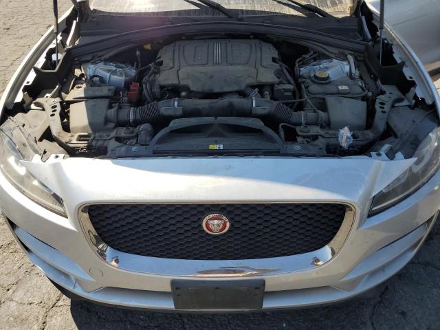 Photo 12 from auction – 2017 JAGUAR F-PACE PRE with VIN SADCJ2BV6HA094328