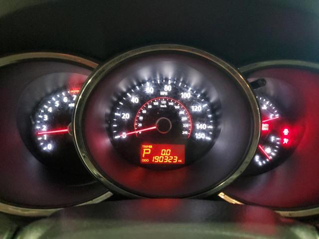 Photo 9 from auction – 2012 KIA SORENTO EX with VIN 5XYKUDA2XCG201407