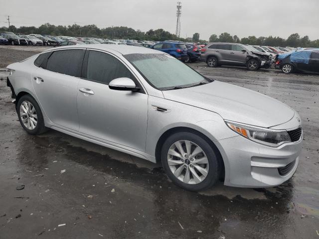 Photo 4 from auction – 2016 KIA OPTIMA LX with VIN 5XXGT4L31GG074748