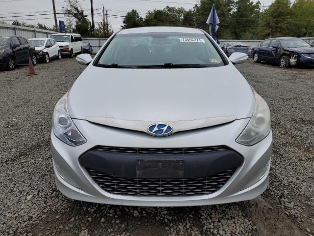 Photo 5 from auction – 2015 HYUNDAI SONATA HYB with VIN KMHEC4A45FA139254