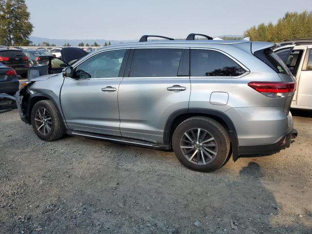 Photo 2 from auction – 2017 TOYOTA HIGHLANDER with VIN 5TDJZRFH0HS406655