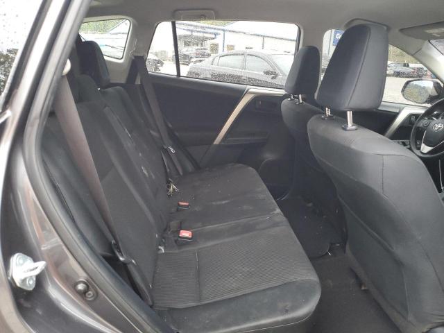 Photo 11 from auction – 2015 TOYOTA RAV4 LE with VIN JTMBFREV5FJ036821