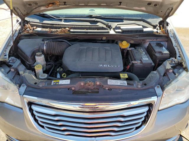 Photo 12 from auction – 2014 CHRYSLER TOWN & COU with VIN 2C4RC1BG1ER444323