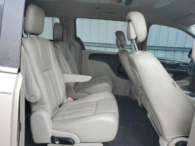 Photo 11 from auction – 2013 CHRYSLER TOWN & COU with VIN 2C4RC1BG4DR526724