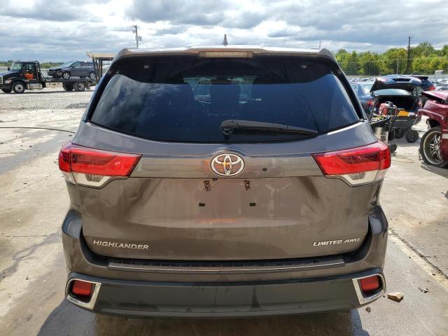 Photo 6 from auction – 2017 TOYOTA HIGHLANDER with VIN 5TDDZRFH5HS484152
