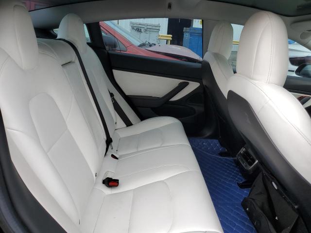 Photo 10 from auction – 2018 TESLA MODEL 3 with VIN 5YJ3E1EBXJF055993