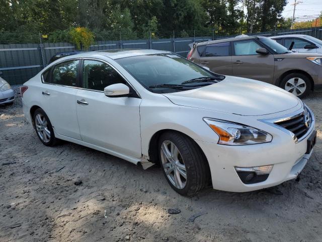 Photo 4 from auction – 2013 NISSAN ALTIMA 3.5 with VIN 1N4BL3AP2DC294282